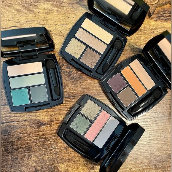 👁️ LOT OF 4 TRUE COLOR EYESHADOW QUAD Avon Old Stock Desert Emerald Vine Gilded - Picture 1 of 8